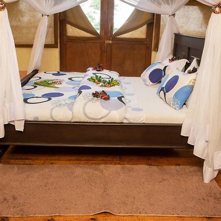 Karama Lodge Аруша Екстер'єр фото